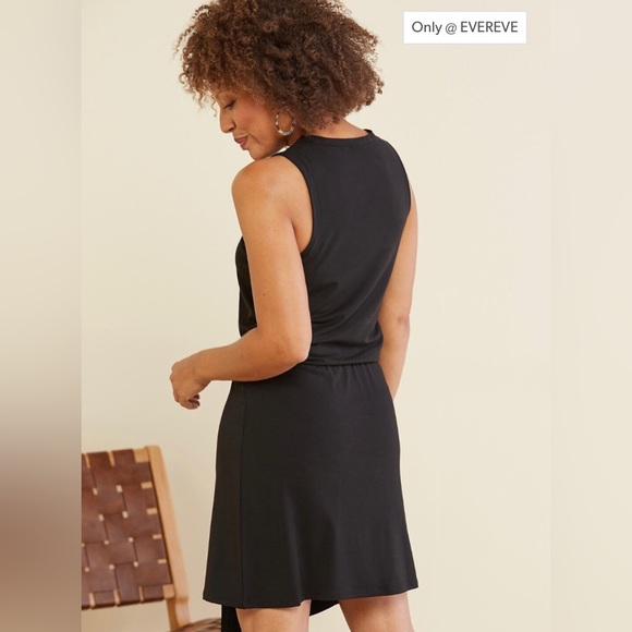 Peyton Jensen Izzie Cut Out Dress - Picture 3 of 8